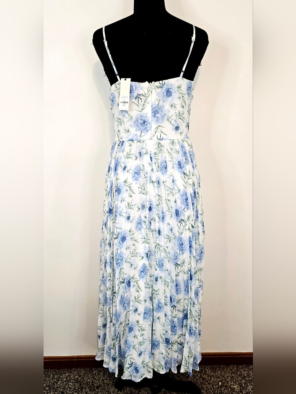 Francesca’s Audrey Parks Blue Floral Pleated Midi Dress Cottagecore Coquette - Picture 5 of 10